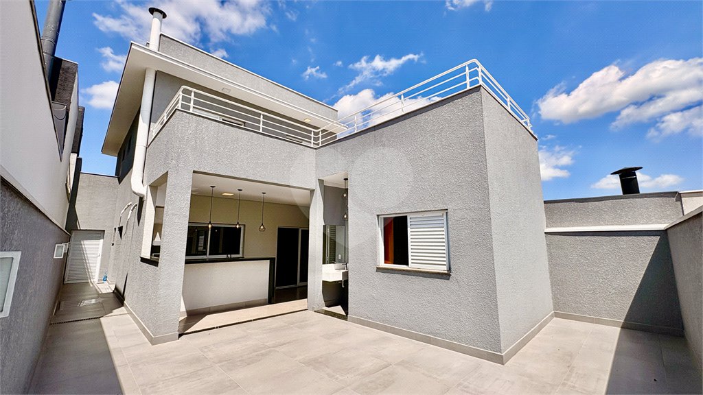 Casa à venda com 4 quartos, sendo 1 suíte,  no condomínio Villagio Milano, Sorocaba - SP