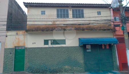 Sobrado à venda com 4 quartos em Vila Verde, São Paulo, SP