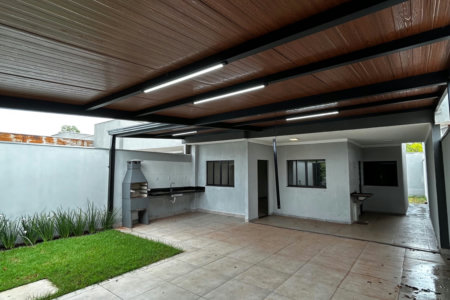 Casa à venda com 2 quartos no condomínio Alto do Capivari, Três Lagoas - MS