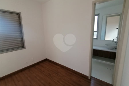 Apartamento à venda com 2 quartos, sendo 1 suíte, em Cambuci, São Paulo, SP