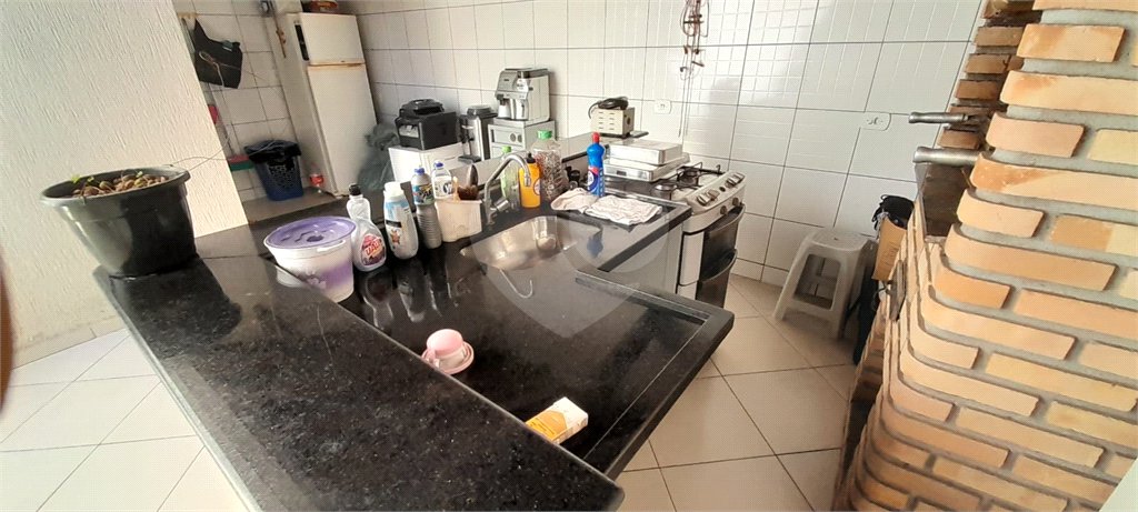 Sobrado à venda com 3 quartos, sendo 1 suíte,  em Vila Lavínia, Mogi das Cruzes, SP