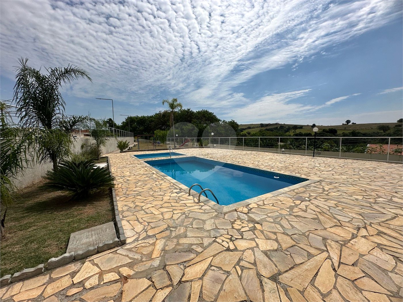 Apartamento à venda com 2 quartos em Vila Regina, Itapetininga, SP