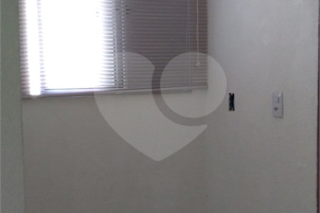 Casa à venda com 3 quartos, sendo 1 suíte, em Vila Mariana, São Paulo, SP