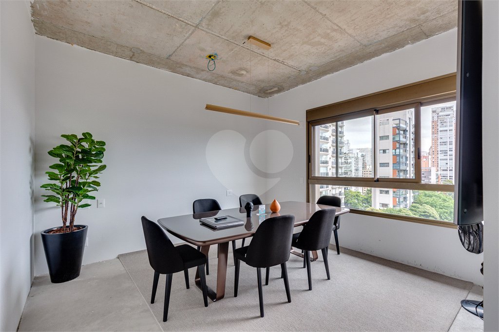 Apartamento à venda com 4 suítes em Moema, São Paulo, SP