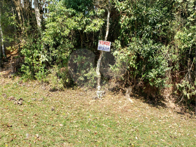 Terreno à venda no condomínio Alpes da Cantareira, Mairiporã - SP