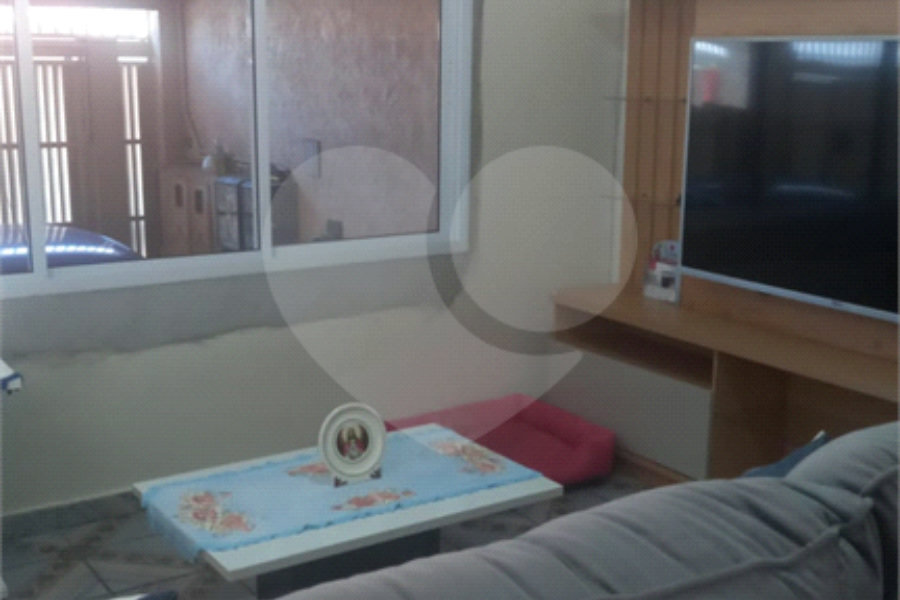 Casa à venda com 5 quartos, sendo 2 suítes, em Jardim Santa Clara, Guarulhos, SP
