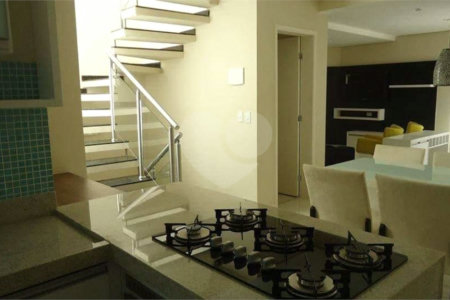 Casa à venda com 3 quartos, sendo 1 suíte, no condomínio Firenze, Sorocaba - SP