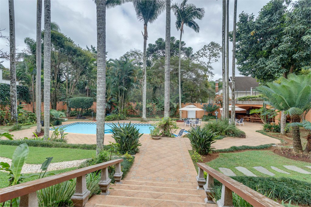 Casa à venda ou para alugar com 4 suítes em Alto da Boa Vista, São Paulo, SP