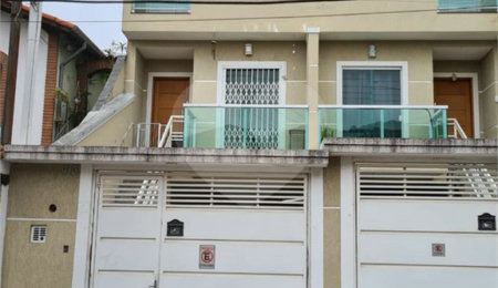 Sobrado à venda com 3 quartos, sendo 1 suíte, em Vila Gustavo, São Paulo, SP