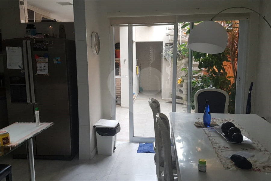 Sobrado à venda com 3 quartos em Jardim São Paulo(zona Norte), São Paulo, SP