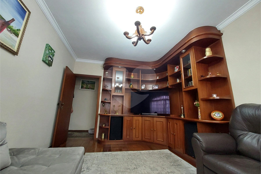 Casa à venda com 3 suítes em Vila Pereira Barreto, São Paulo, SP