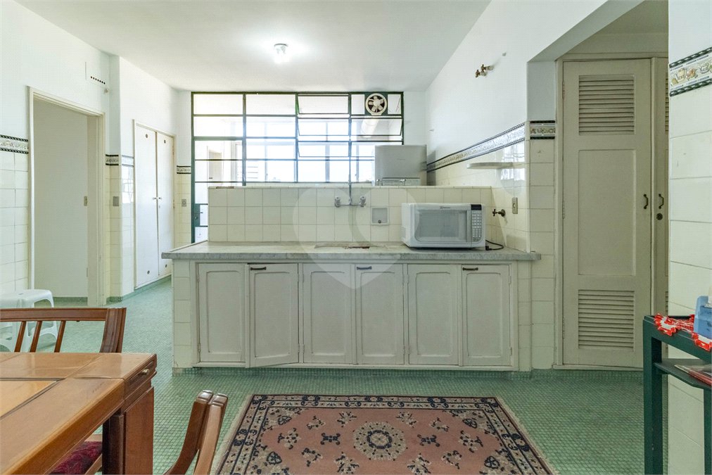 Apartamento à venda ou para alugar com 3 quartos, sendo 1 suíte, em Consolação, São Paulo, SP