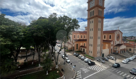 Apartamento à venda com 3 suítes no Centro, Itapetininga, SP