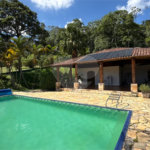 Sítio à venda com 4 quartos, sendo 2 suítes,  em Sorocamirim (canguera), São Roque, SP