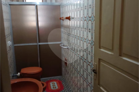 Sobrado à venda com 3 quartos em Tatuapé, São Paulo, SP