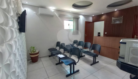 Sobrado à venda com 2 quartos, sendo 1 suíte,  em Vila Vendramini, Itapetininga, SP
