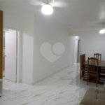 Apartamento à venda com 3 quartos, sendo 1 suíte, em Tortuga, Guarujá, SP