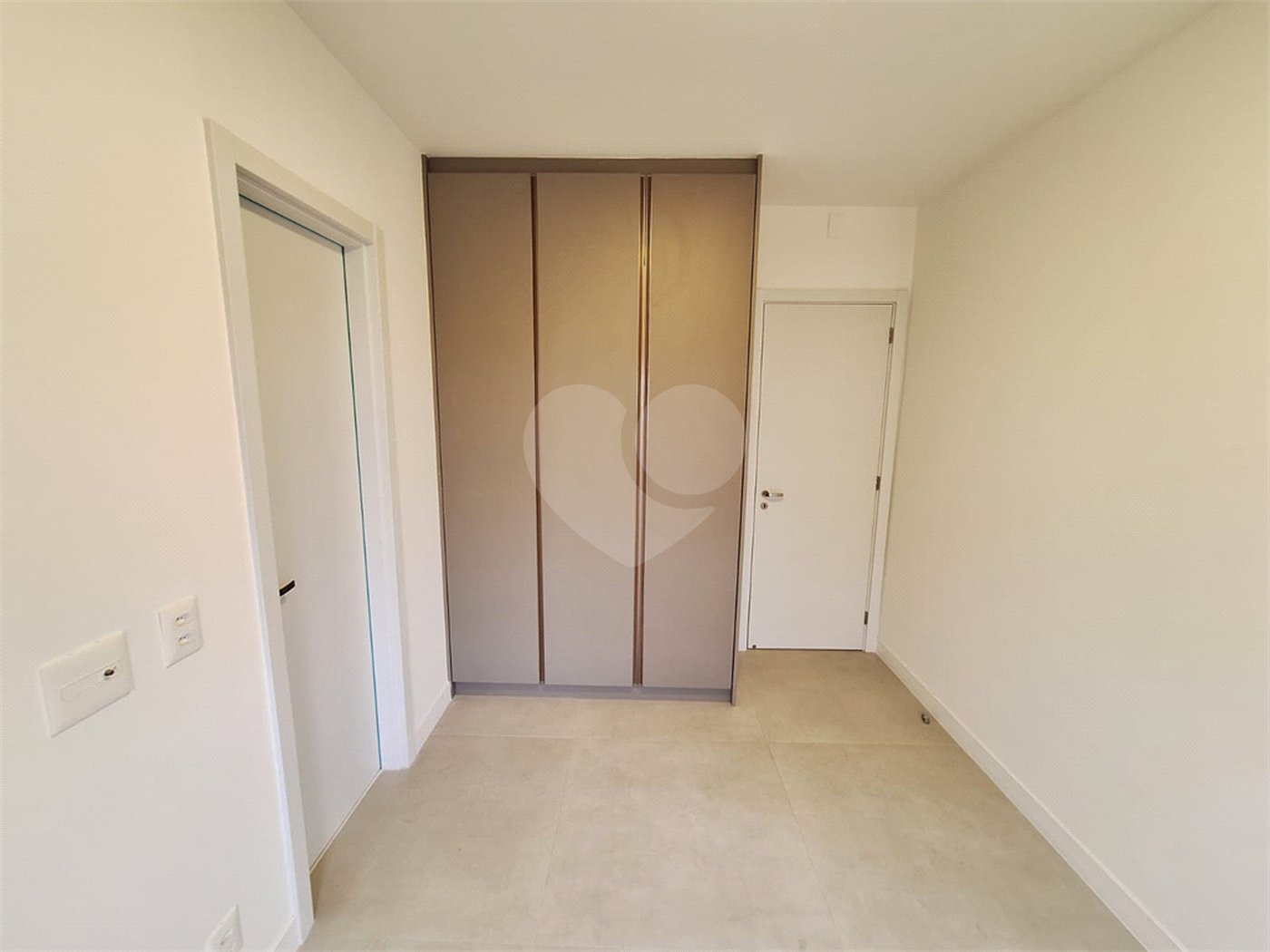 Apartamento para alugar com 3 suítes em Sumarezinho, São Paulo, SP