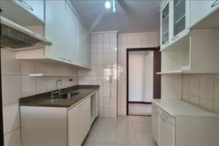 Apartamento à venda com 3 quartos, sendo 1 suíte, em Jardim das Vertentes, São Paulo, SP