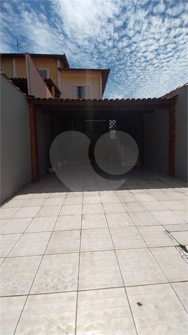 Sobrado à venda com 3 quartos em Vila Analia, São Paulo, SP