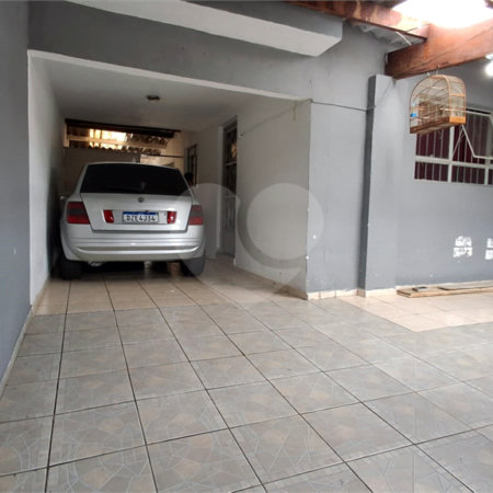 Casa de Vila à venda com 2 quartos em Vila Dylze, Votorantim, SP