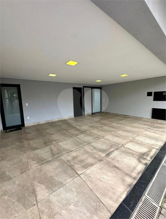 Casa à venda com 3 suítes no condomínio Amstalden Residence, Indaiatuba - SP
