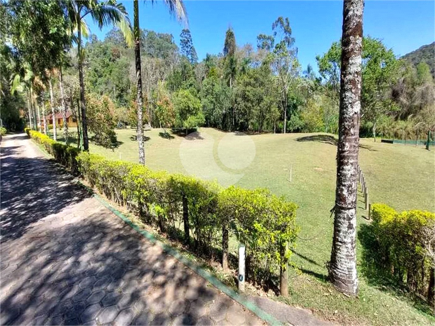 Terreno à venda no condomínio Associação Reserva das Hortênsias, Mairiporã - SP