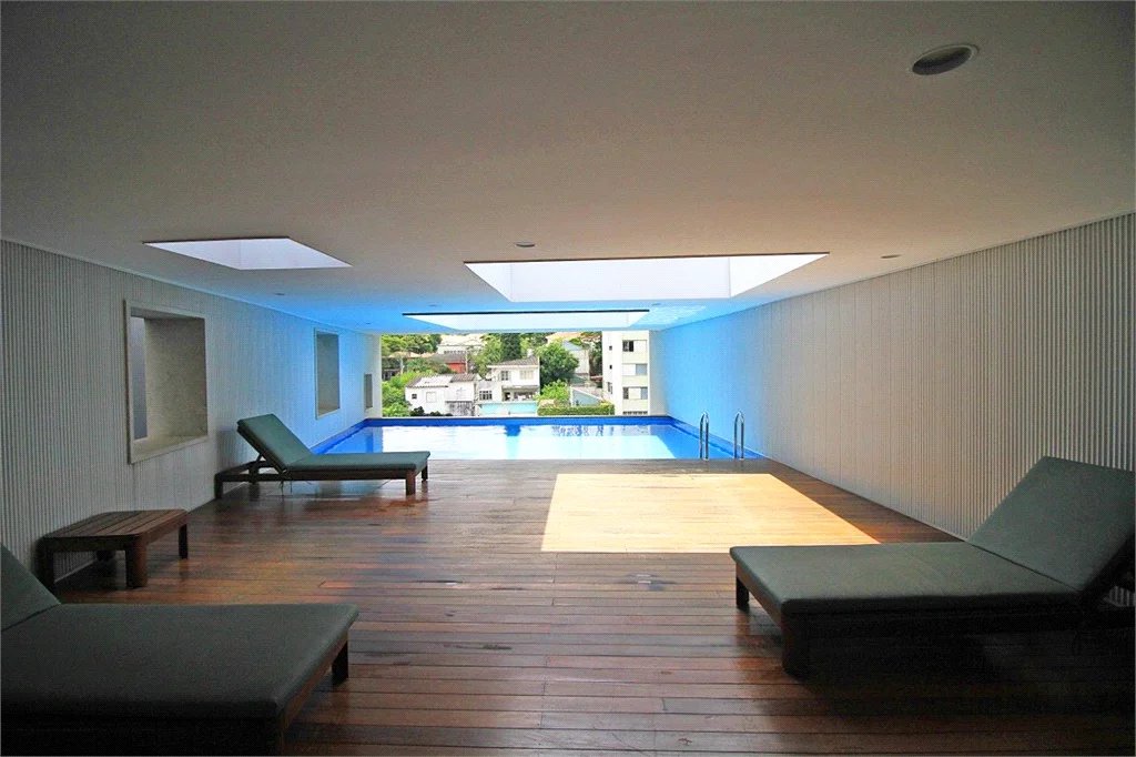 Apartamento à venda com 3 suítes em Jardim das Bandeiras, São Paulo, SP