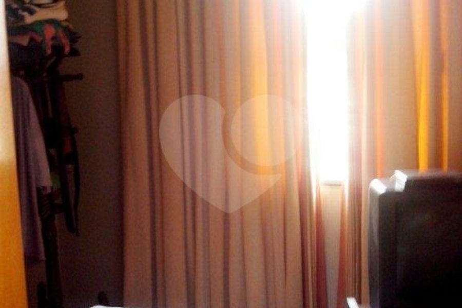 Sobrado à venda com 3 quartos, sendo 1 suíte, em Vila Paiva, São Paulo, SP