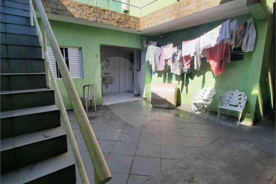 Sobrado à venda com 3 quartos em Jardim Virginia Bianca, São Paulo, SP
