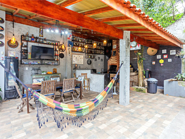 Casa Térrea à venda com 3 quartos, sendo 2 suítes,  em Jardim Prudência, São Paulo, SP
