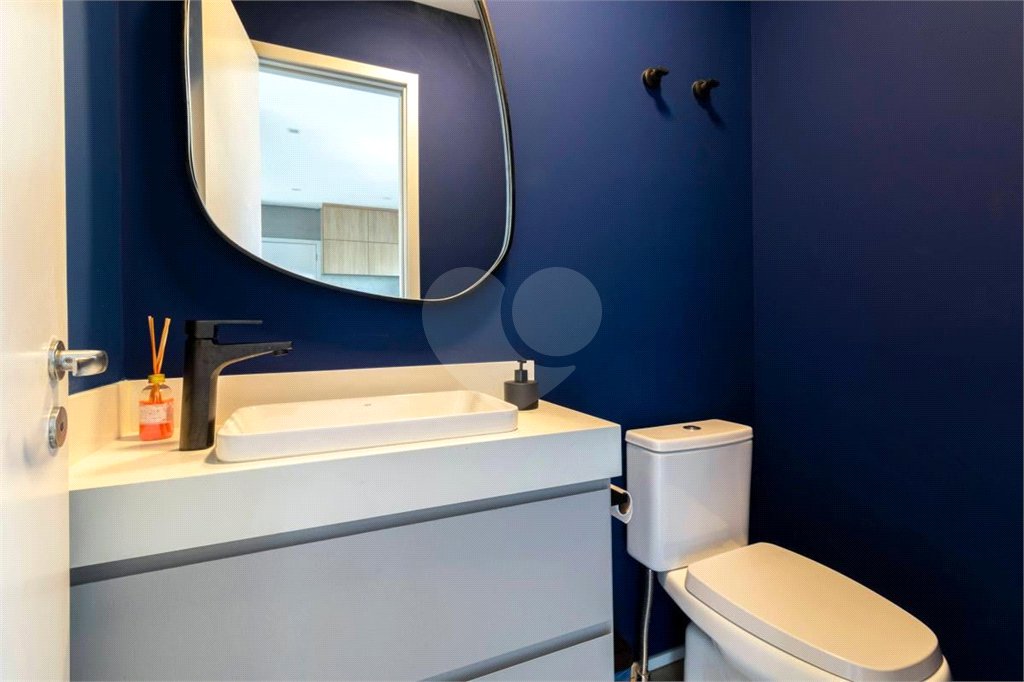 Apartamento à venda com 3 quartos, sendo 2 suítes, em Pinheiros, São Paulo, SP