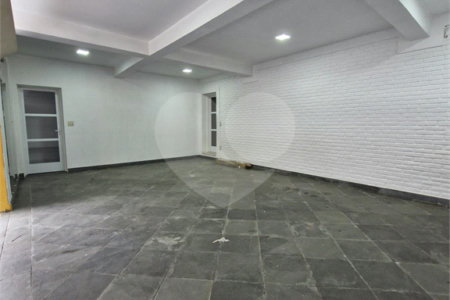 Casa à venda ou para alugar com 5 quartos, sendo 4 suítes,  em Santa Rosa, Vinhedo, SP