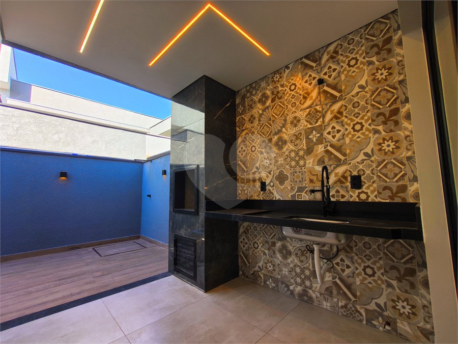 Casa à venda com 3 quartos, sendo 1 suíte, no condomínio Horto Florestal Villagio, Sorocaba - SP