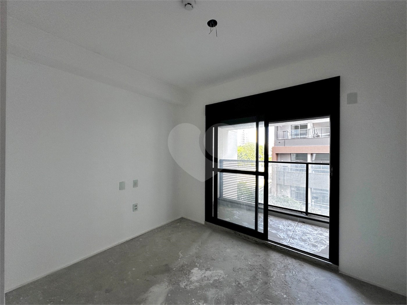 Apartamento à venda com 1 quarto em Jardim das Acácias, São Paulo, SP