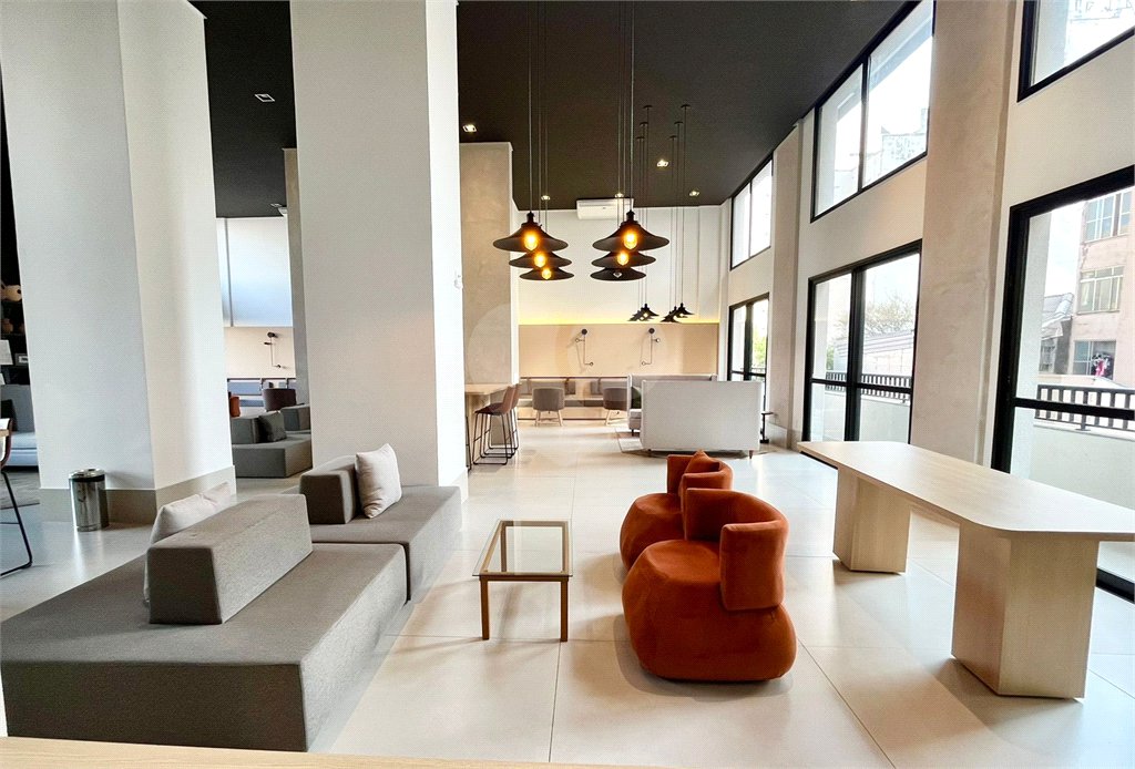Apartamento à venda ou para alugar com 1 suíte em Pinheiros, São Paulo, SP