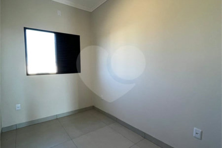 Casa à venda com 3 quartos, sendo 1 suíte, em Jardim Alvorada, Três Lagoas, MS