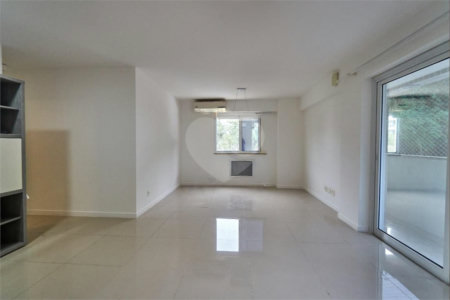 Apartamento à venda com 2 quartos, sendo 1 suíte, em Tijuca, Rio de Janeiro, RJ