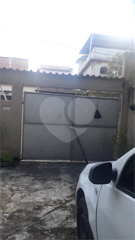 Casa à venda com 3 quartos em Campo Grande, Rio de Janeiro, RJ