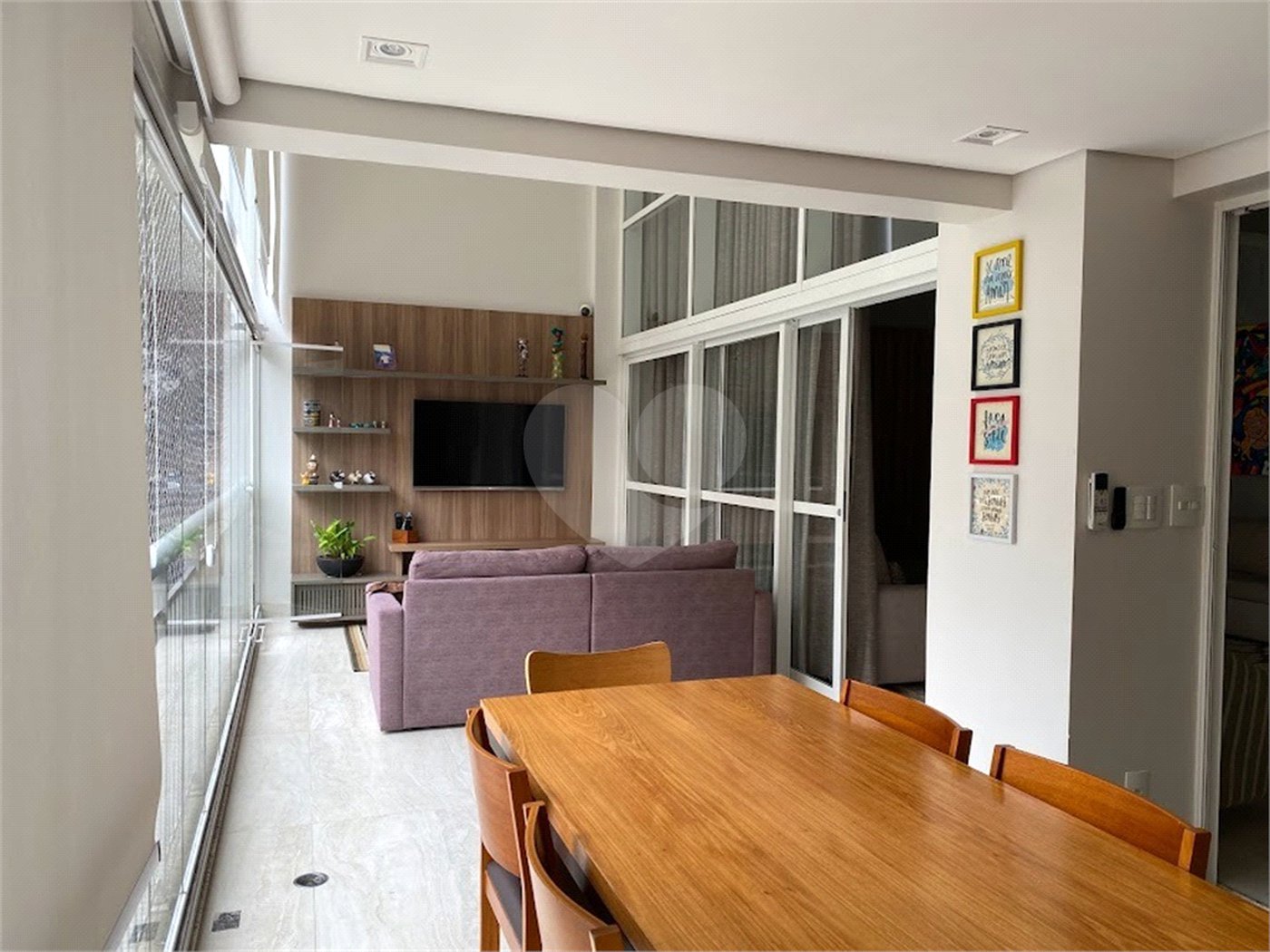 Apartamento à venda com 3 suítes em Vila Suzana, São Paulo, SP
