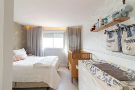 Apartamento à venda com 2 quartos, sendo 1 suíte,  em Vila Sônia, São Paulo, SP