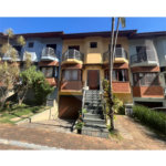Casa à venda com 3 quartos, sendo 1 suíte, no condomínio Heráclito Graça, São Paulo - SP