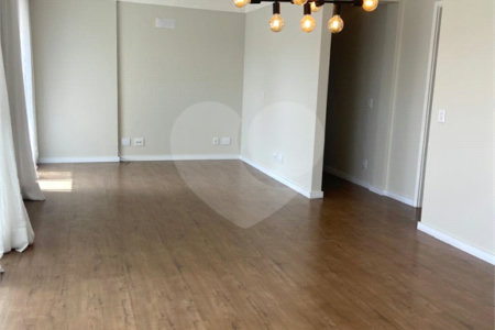 Apartamento à venda com 3 suítes em Casa Branca, Santo André, SP