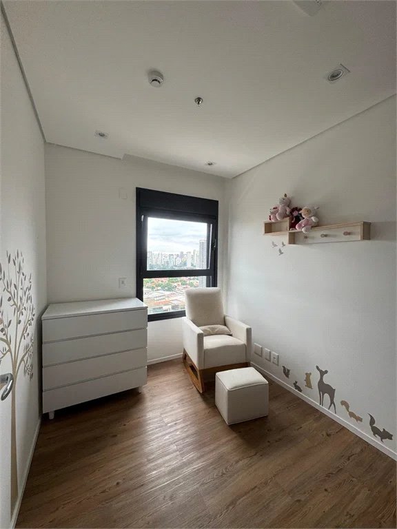Apartamento à venda com 3 suítes em Jardim das Acácias, São Paulo, SP