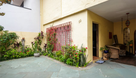 Sobrado à venda com 3 quartos, sendo 1 suíte,  em Chácara Santo Antônio (zona Sul), São Paulo, SP