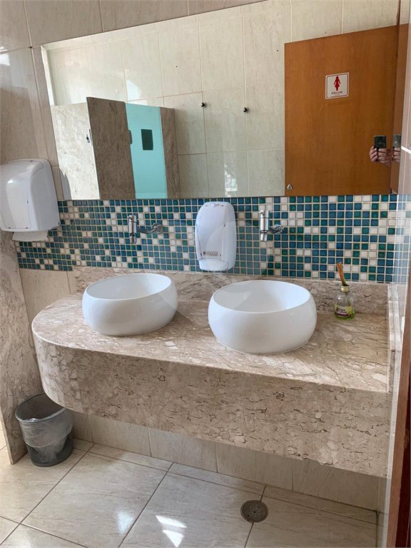 Prédio à venda em Tremembé, São Paulo, SP