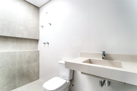 Casa à venda com 4 suítes no condomínio Edifício Jade, São Paulo - SP