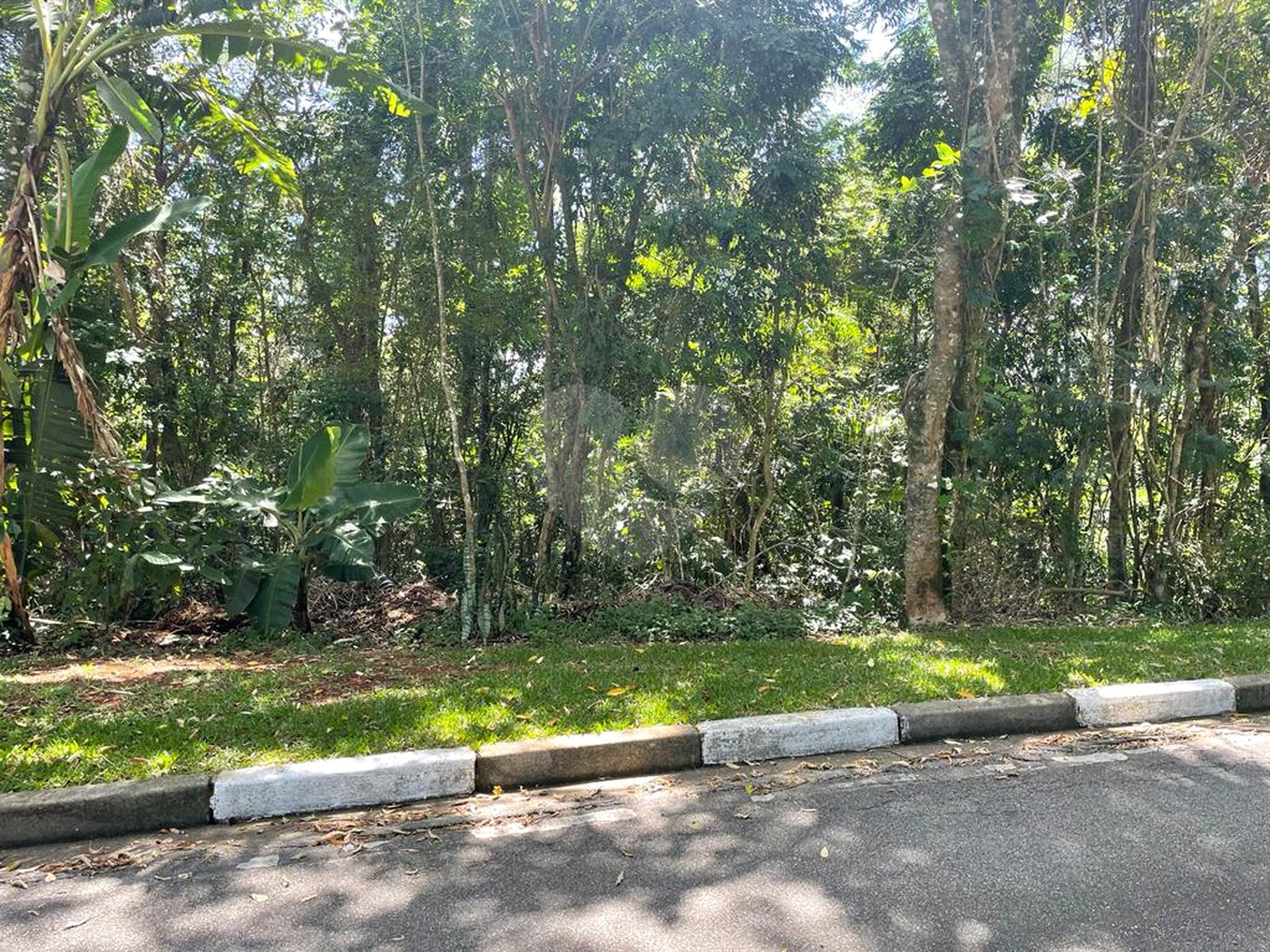 Terreno à venda no condomínio Cantareira, Mairiporã - SP