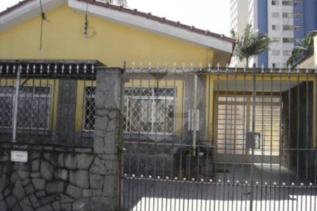 Casa Térrea à venda com 3 quartos em Santa Teresinha, São Paulo, SP