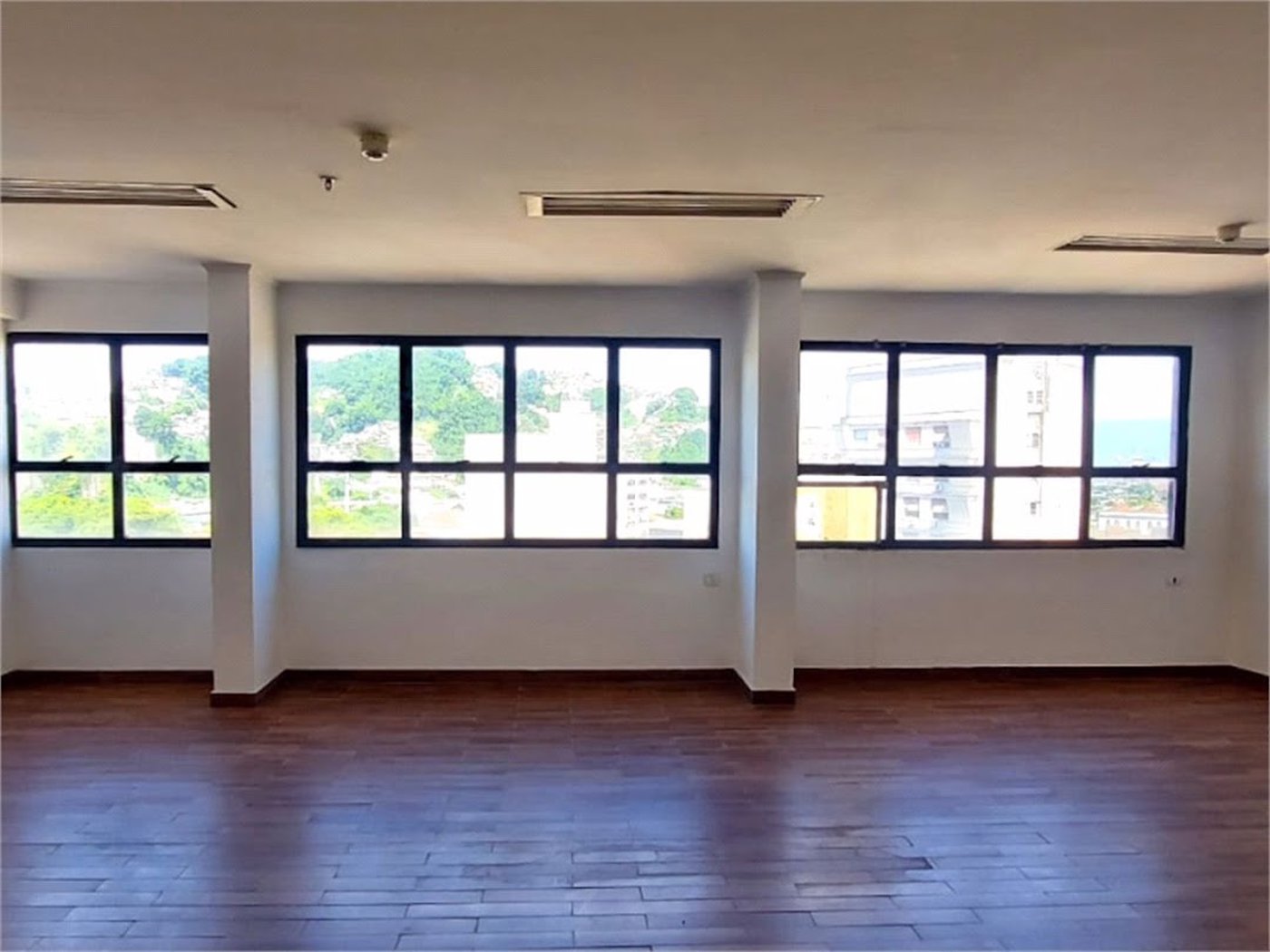 Sala Comercial para venda e locação, Centro, Santos - SA0070.